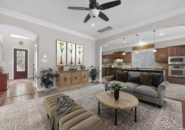 Photo 2 of Sale Pending at 7427 Stonewall Hl, San Antonio, TX 78256 | MLS# 1950982 | Listing updated on 2026-05-05