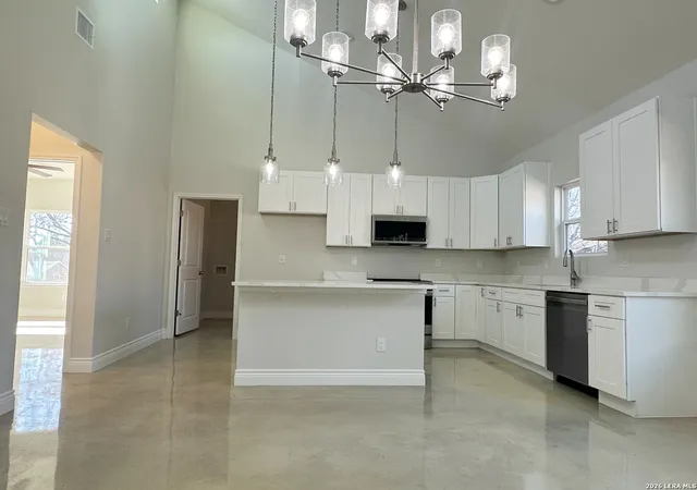 Homes for sale in San Antonio, TX | 1722 N Center St, San Antonio, TX 78202 | MLS# 1950986