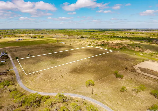 Photo 4 of Land for sale at Lot 12 Seay World, Seguin, TX 78155 | MLS# 1951044 | Listing updated on 2026-04-01