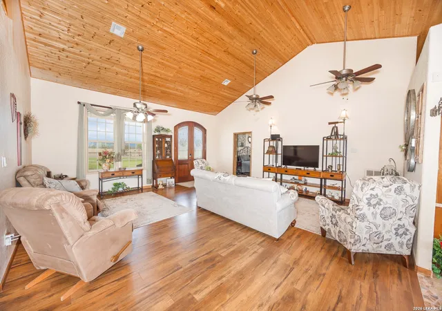 Photo 4 of Single family home for sale at 15980 County Road 582, La Coste, TX 78039 | MLS# 1951093 | Listing updated on 2026-08-27