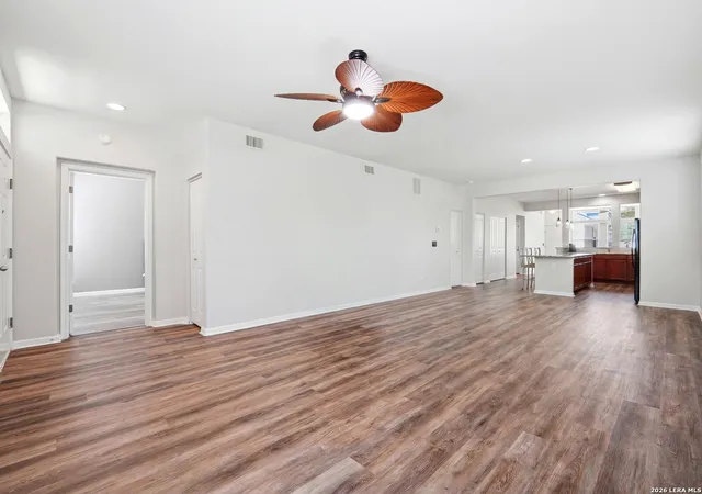 4th image of 307 Rachel, San Marcos, TX 78666 | MLS# 1951098