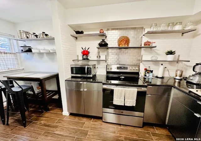 Photo 2 of Condo for sale at 7930 Roanoke Run #606, San Antonio, TX 78240 | MLS# 1951116 | Listing updated on 2026-04-02