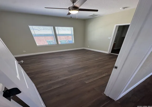 Photo 3 of Sale Pending at 918 Sacramento, San Antonio, TX 78201 | MLS# 1951142 | Listing updated on 2026-08-27