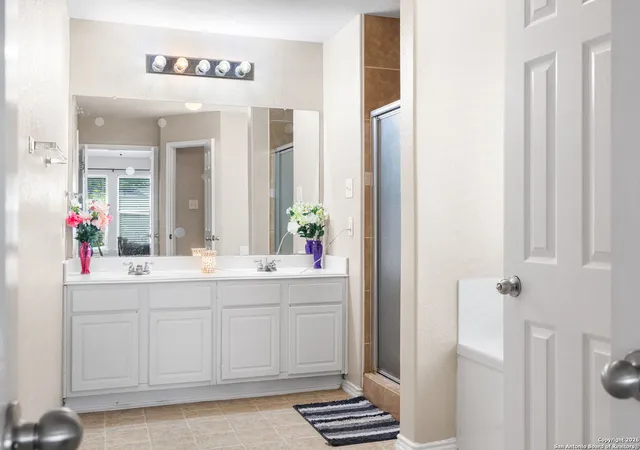 Photo 4 of Single family home for sale at 6522 Charles Fld, San Antonio, TX 78238 | MLS# 1951165 | Listing updated on 2026-05-02