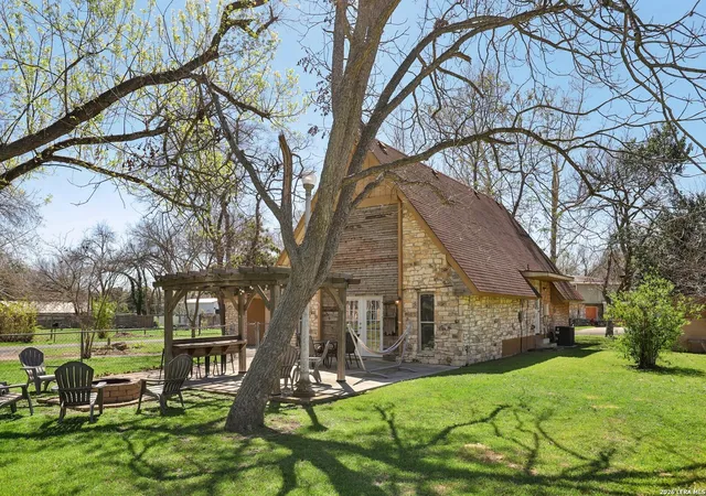 1st image of 122 Nueces, Seguin, TX 78155 | MLS# 1951203
