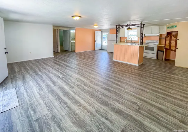 Photo 4 of Single family home for sale at 153 Pvt 4022, Beeville, TX 78102 | MLS# 1951237 | Listing updated on 2026-09-15