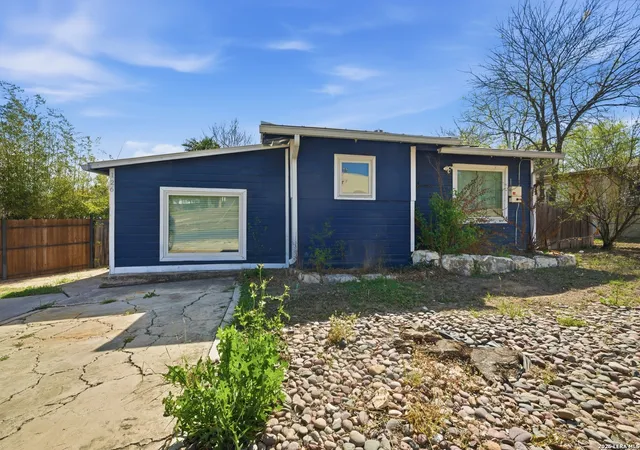 1st image of 126 Zachry, San Antonio, TX 78228 | MLS# 1951240
