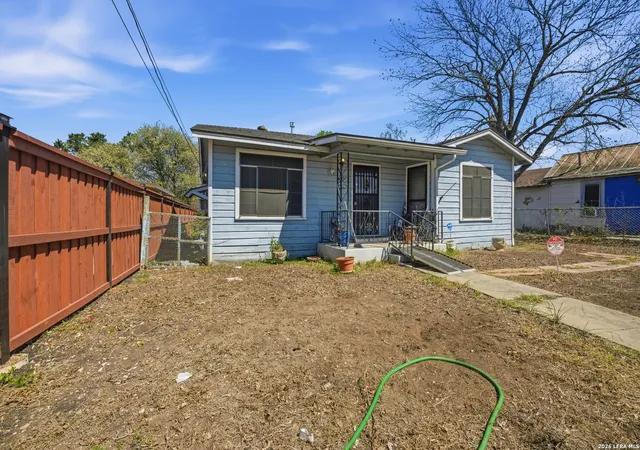 Photo 1 of Single family home for sale at 309 Gray, San Antonio, TX 78208 | MLS# 1951255 | Listing updated on 2026-04-06