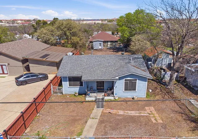 Photo 3 of Single family home for sale at 309 Gray, San Antonio, TX 78208 | MLS# 1951255 | Listing updated on 2026-04-06
