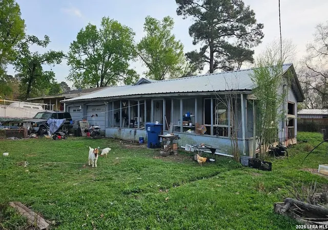 1st image of 2804 Fm 3277, Livingston, TX 77351 | MLS# 1951275