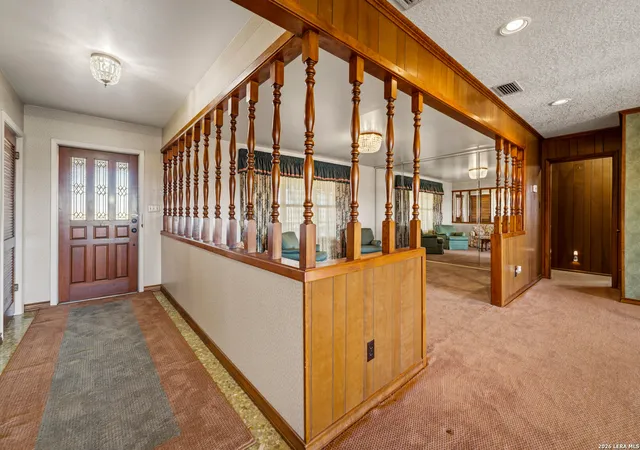 5th image of 25 Labus, Floresville, TX 78114 | MLS# 1951295