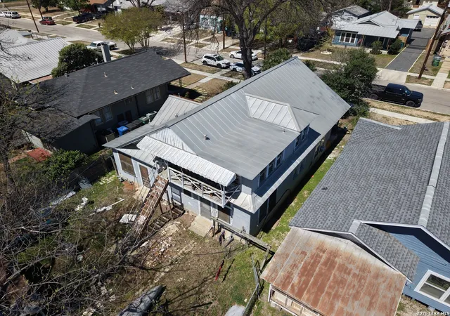 Photo 3 of Multi family home for sale at 230 Clifford, San Antonio, TX 78210 | MLS# 1951338 | Listing updated on 2026-04-03