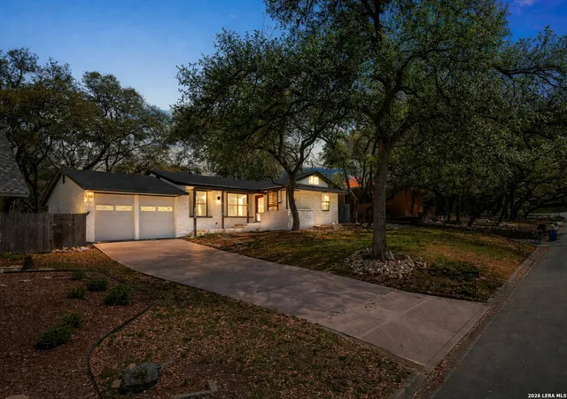 Photo 1 of Sale Pending at 423 Fantasia, San Antonio, TX 78216 | MLS# 1951363 | Listing updated on 2026-05-18