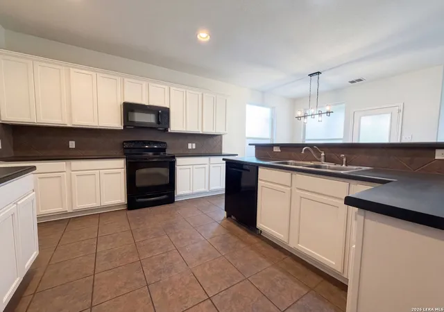 2nd image of 13615 Welsford, Live Oak, TX 78233 | MLS# 1951376