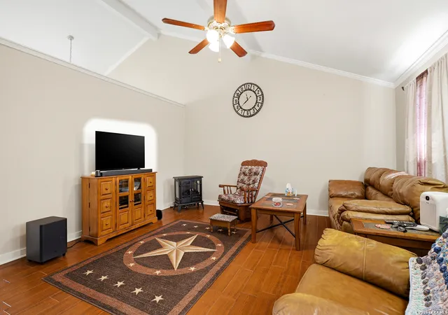 Photo 4 of Sale Pending at 2300 Stagecoach, Seguin, TX 78155 | MLS# 1951408 | Listing updated on 2026-05-11