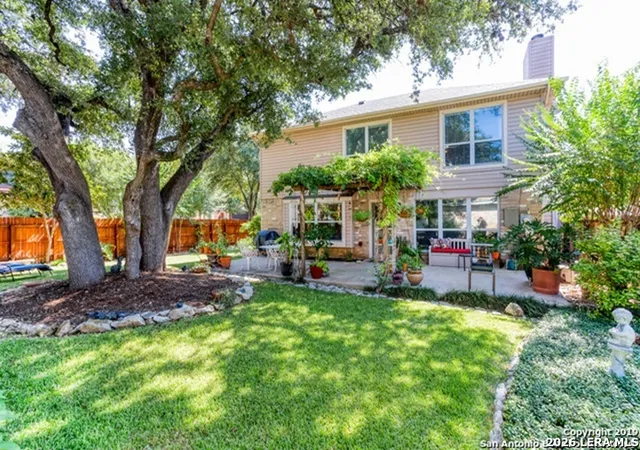 Photo 2 of Sale Pending at 6703 Secession Ln, San Antonio, TX 78240 | MLS# 1951411 | Listing updated on 2026-03-23