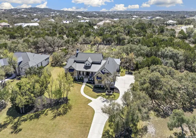 4th image of 979 Belle Oaks, Bulverde, TX 78163 | MLS# 1951415