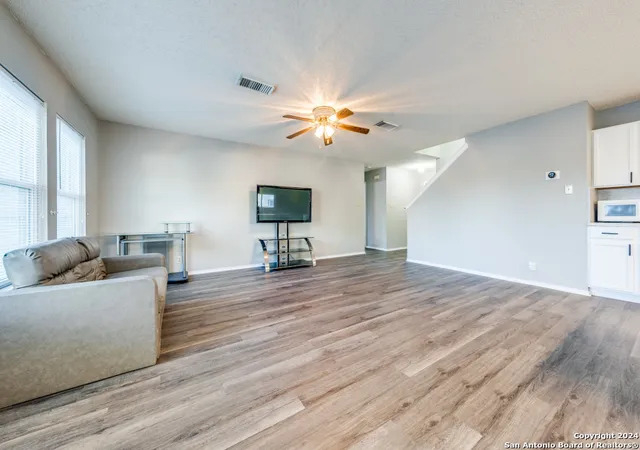 Homes for sale in Helotes, TX | 12127 Branding Pt, Helotes, TX 78023 | MLS# 1951427