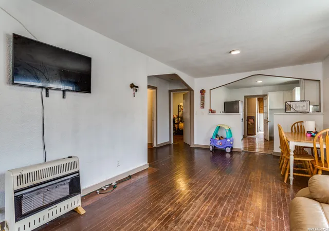 Homes for sale in San Antonio, TX | 446 Blue Bonnet St, San Antonio, TX 78202 | MLS# 1951470