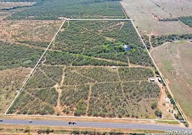 1st image of 15655 Hwy 140, Charlotte, TX 78011 | MLS# 1951473