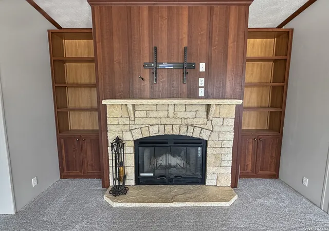 Photo 3 of Sale Pending at 2462 Chase Rd, Beeville, TX 78102 | MLS# 1951480 | Listing updated on 2026-04-11