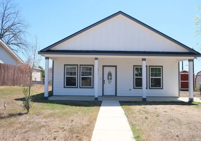 Photo 2 of Single family home for sale at 178 Shadow Valley, San Antonio, TX 78227 | MLS# 1951498 | Listing updated on 2026-06-01