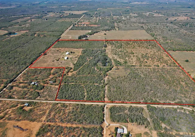 2nd image of 854 County Road 7421, Yancey, TX 78886 | MLS# 1951519