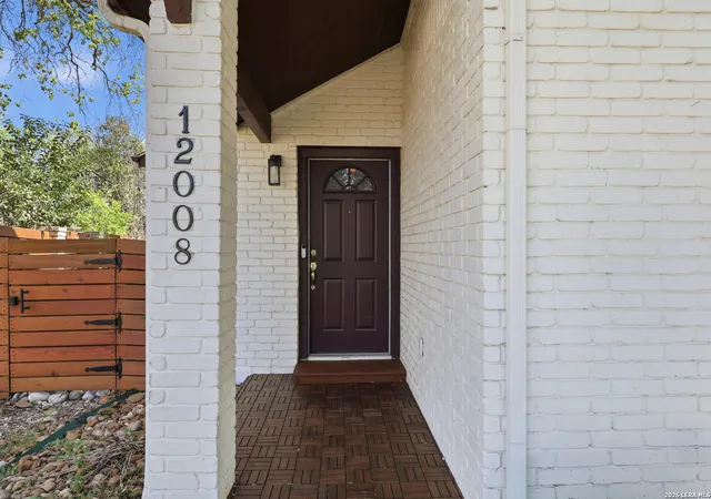 Photo 2 of Single family home for sale at 12008 Vista Nogal St, San Antonio, TX 78213 | MLS# 1951530 | Listing updated on 2026-09-12