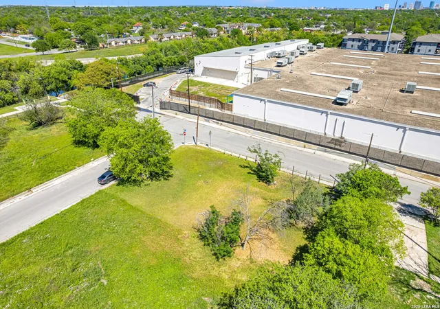 Photo 2 of Land for sale at 100 Landa, San Antonio, TX 78237 | MLS# 1951590 | Listing updated on 2026-04-28