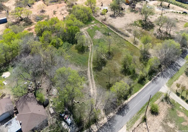 15th image of 7476 Real, China Grove, TX 78263 | MLS# 1951592