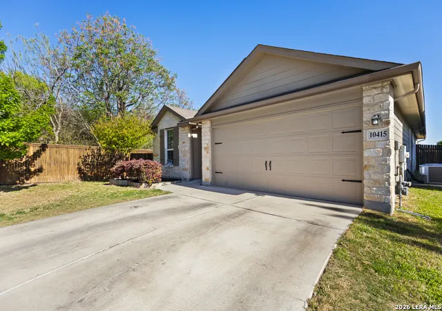 Photo 3 of Sale Pending at 10415 Otoole Bnd, San Antonio, TX 78254 | MLS# 1951606 | Listing updated on 2026-04-16