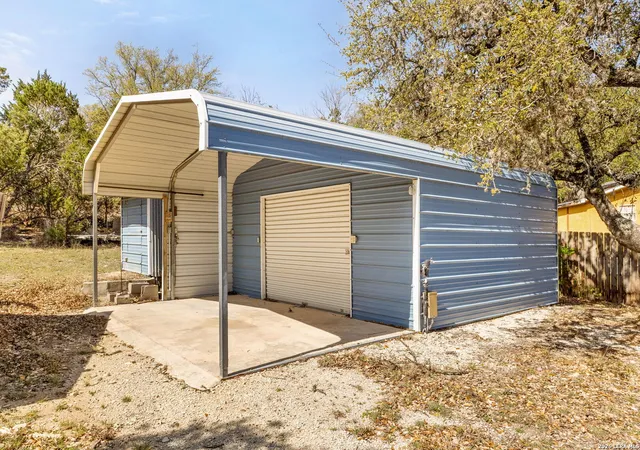 Photo 18 of Single family home for sale at 4551 Chamberlain, Canyon Lake, TX 78133 | MLS# 1951611 | Listing updated on 2026-08-04