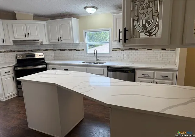 3rd image of 625 & 655 Buck Run Pass, Canyon Lake, TX 78133 | MLS# 1951615