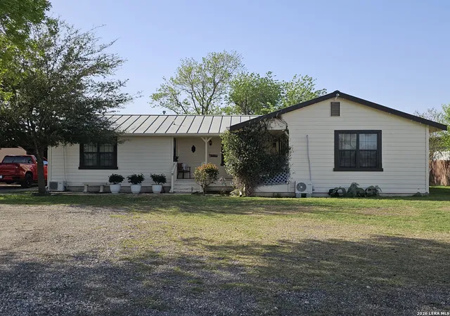 1st image of 5820 S Loop 1604, Von Ormy, TX 78073 | MLS# 1951631
