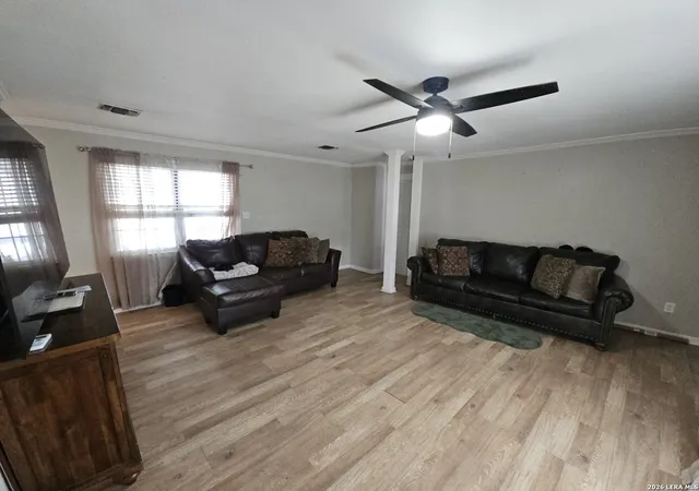 3rd image of 5820 S Loop 1604, Von Ormy, TX 78073 | MLS# 1951631