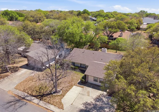 Photo 3 of Single family home for sale at 5722 Misty Glen, San Antonio, TX 78247 | MLS# 1951664 | Listing updated on 2026-05-04