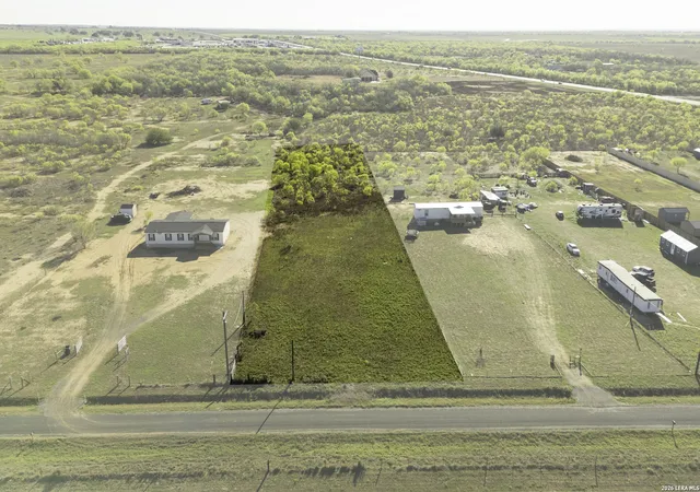 Photo 3 of Land for sale at 250 Foster, Pleasanton, TX 78064 | MLS# 1951671 | Listing updated on 2026-04-14