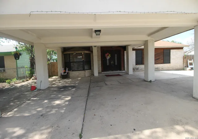 Photo 3 of Single family home for sale at 3507 Fairmeadows, San Antonio, TX 78211 | MLS# 1951698 | Listing updated on 2026-08-24