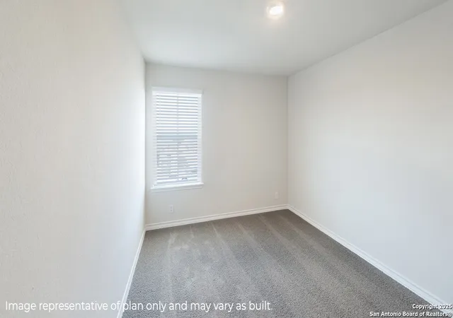 Photo 4 of Sale Pending at 5315 Jewel Curv, San Antonio, TX 78266 | MLS# 1951730 | Listing updated on 2026-05-18