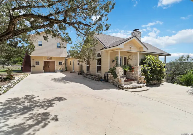 Photo 3 of Single family home for sale at 19708 Nottingham, Grey Forest, TX 78023 | MLS# 1951735 | Listing updated on 2026-07-28