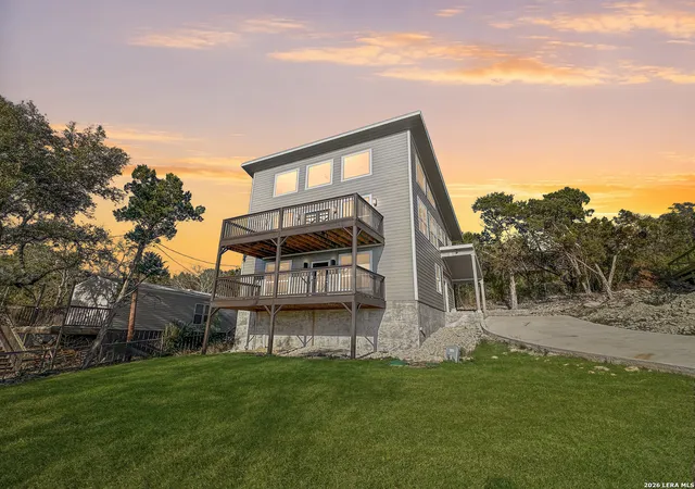 Photo 1 of Single family home for sale at 2292 Waterfront Park, Canyon Lake, TX 78133 | MLS# 1951801 | Listing updated on 2026-10-27