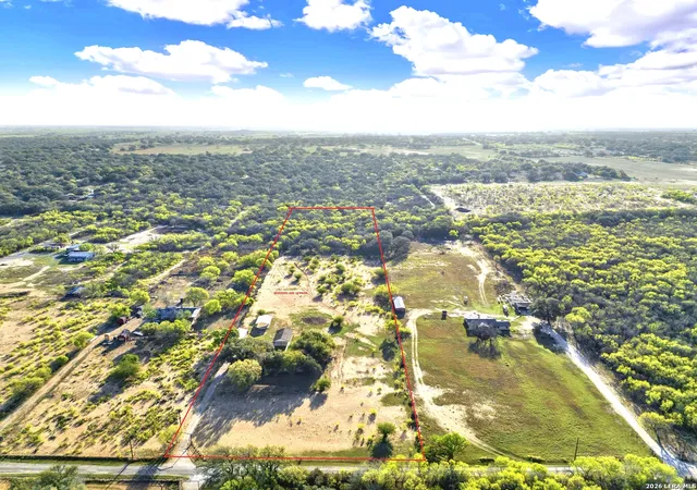 1st image of 386 County Road 763, Devine, TX 78016 | MLS# 1951830