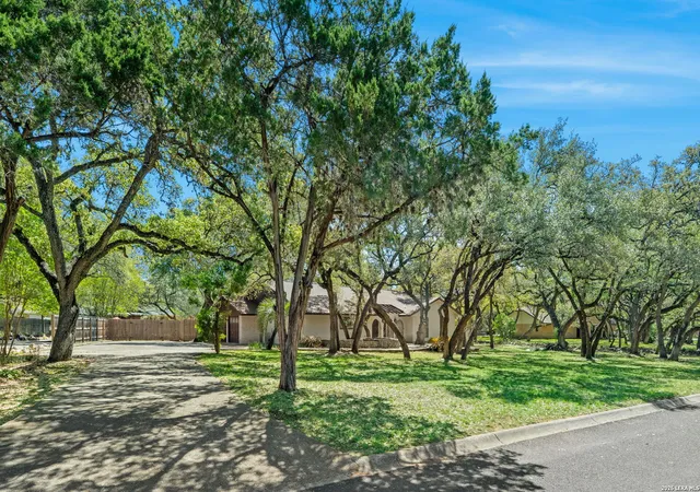 3rd image of 124 Mossy Cup, Shavano Park, TX 78231 | MLS# 1951841