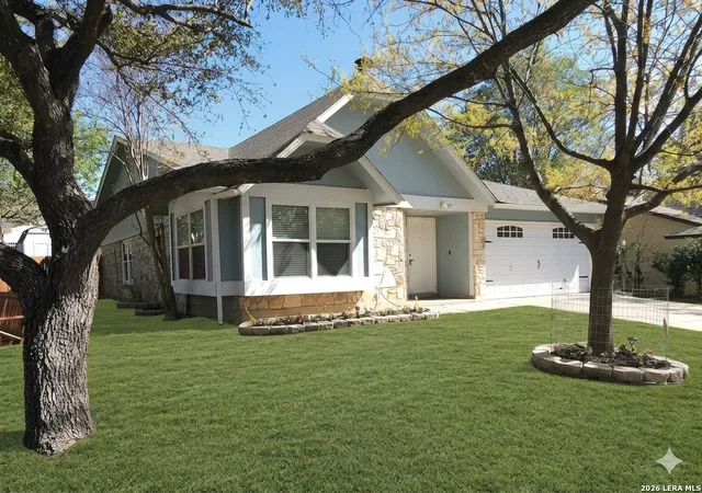Photo 1 of Sale Pending at 10402 Country Breeze, San Antonio, TX 78240 | MLS# 1951855 | Listing updated on 2026-05-04