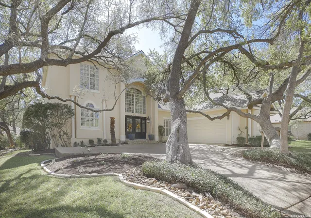 Photo 3 of Sale Pending at 2230 Blackoak Bnd, San Antonio, TX 78248 | MLS# 1951875 | Listing updated on 2026-05-17