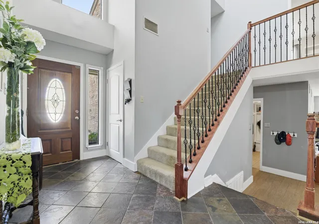 Photo 4 of Sale Pending at 13035 Hunters Breeze, San Antonio, TX 78230 | MLS# 1951917 | Listing updated on 2026-04-06