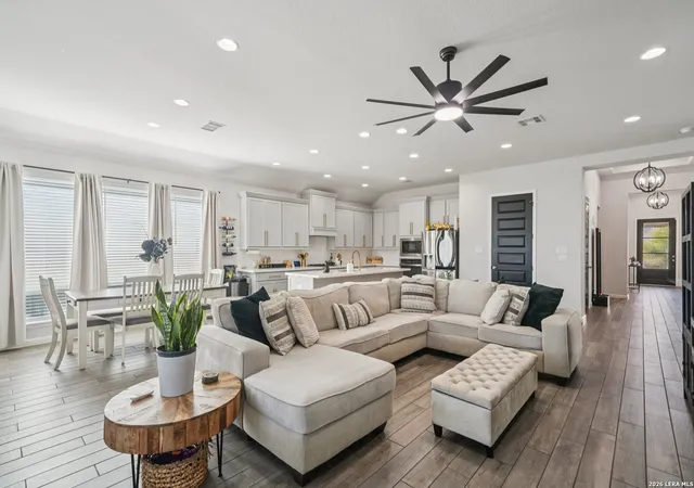 Photo 3 of Single family home for sale at 14319 Apache Wls, San Antonio, TX 78254 | MLS# 1951918 | Listing updated on 2026-04-05