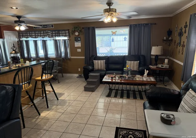 4th image of 104 Jonathan St, Three Rivers, TX 78071 | MLS# 1951958