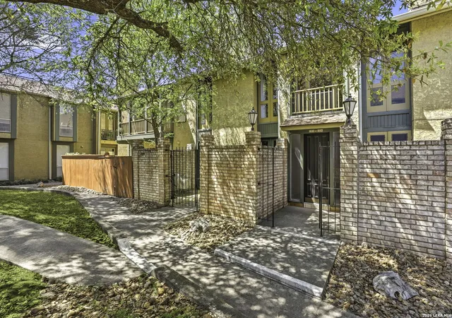 2nd image of 3678 Hidden #103, San Antonio, TX 78217 | MLS# 1951960
