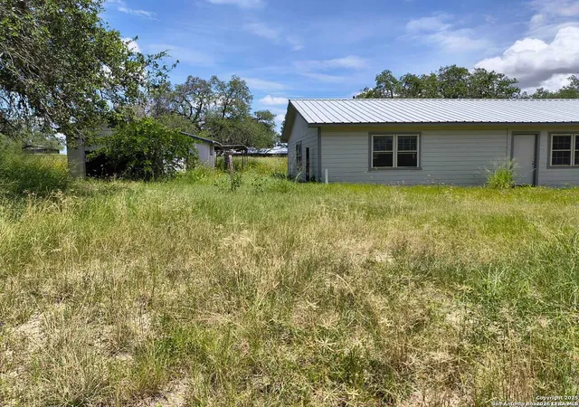 2nd image of 82 Lance, Poteet, TX 78065 | MLS# 1951969